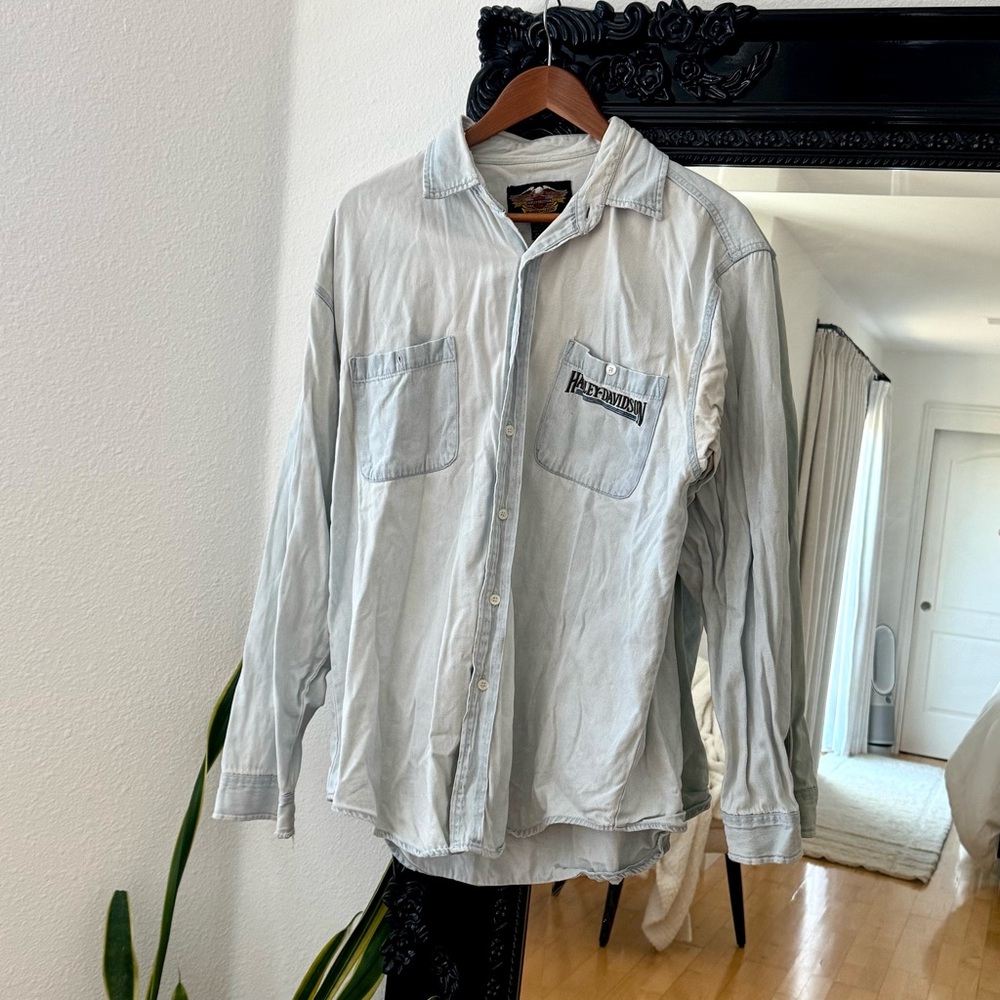 Harley-Davidson | Men’s Vintage Light Wash Denim Button Up Long Sleeve Shirt